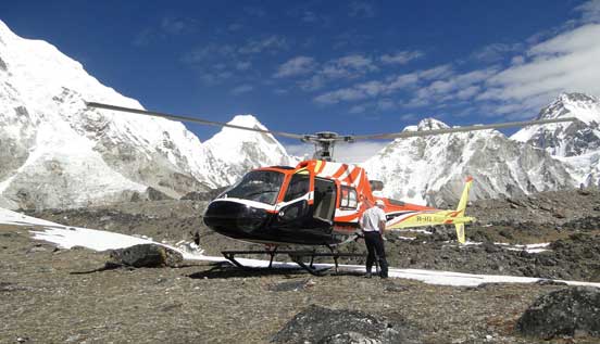 Everest heli tour